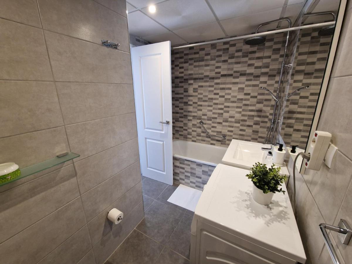 Rhea Calista Apartament Лос Кристианос Экстерьер фото